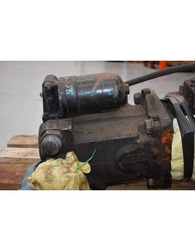 HYDROSTATIC PUMP 1070D