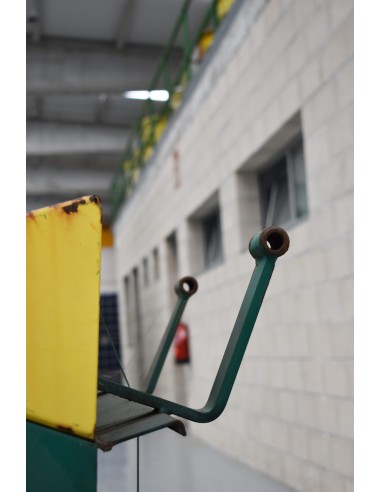 TIMBER ENGINE HOOD 1070